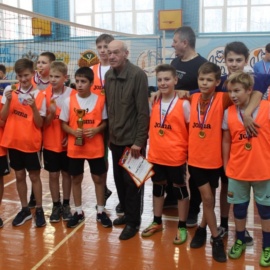 Наша команда выиграла первенство учащихся школ города по пионерболу! Наша команда выиграла первенство учащихся школ города по пионерболу!