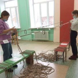 Учащиеся МБОУ СОШ № 5 Грицененко Алиса, Шмойлова Маргарита, Русинова Мария 23.12.2020 приняли участие в IV Областном туристическом конкурсе – соревновании «Бугринский узел 2020» в городе Новосибирске. Учащиеся МБОУ СОШ № 5 Грицененко Алиса, Шмойлова Маргарита, Русинова Мария 23.12.2020 приняли участие в IV Областном туристическом конкурсе – соревновании «Бугринский узел 2020» в городе Новосибирске.