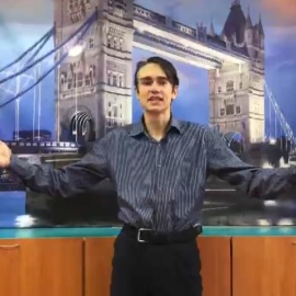 Монаенков Игорь 11″А» класс занял 1 место в городском конкурс чтецов «Мы в зале ожидания живём, но руки в ожидании не складываем…» Монаенков Игорь 11″А» класс занял 1 место в городском конкурс чтецов «Мы в зале ожидания живём, но руки в ожидании не складываем…»