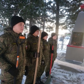 Трудовой десант. Военно-патриотический клуб «Витязь»