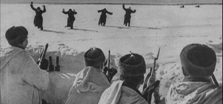 с 22 июня по 3 сентября проводится патриотическая акция (далее — Акция), которая предполагает показ уникальных документальных фильмов о Великой Отечественной войне