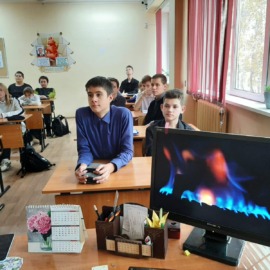 Интерактивные профориентационные уроки проекта «Шоу профессий» Интерактивные профориентационные уроки проекта «Шоу профессий»